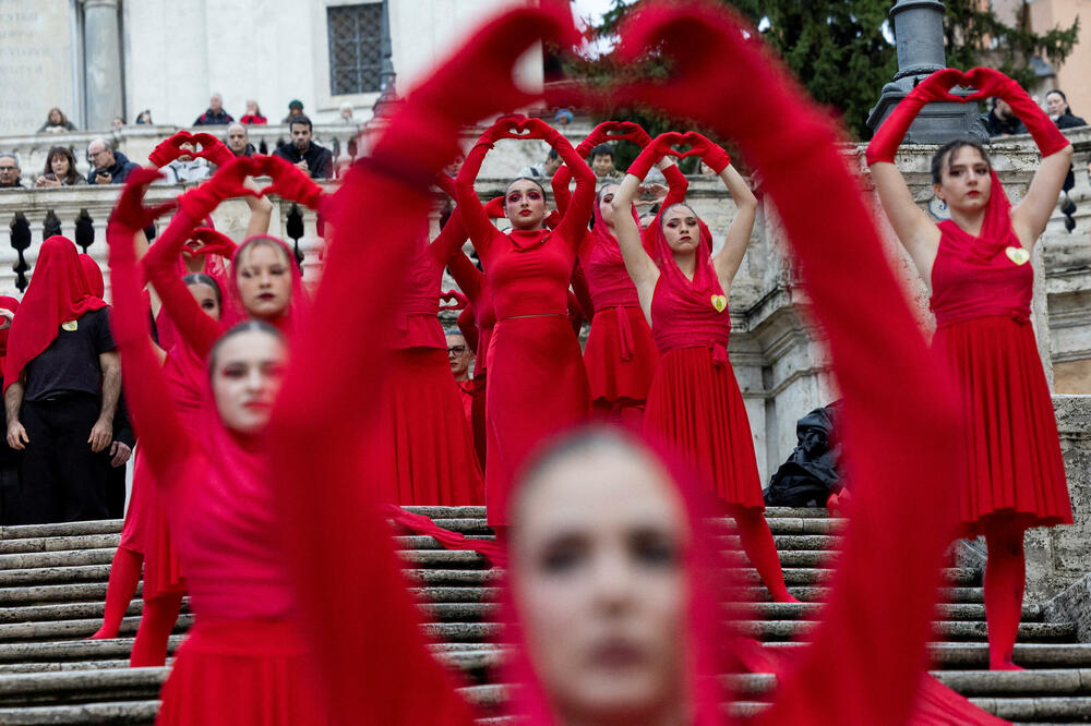 Obilježavanje dana borbe protiv nasilja nad ženama u Rimu, Foto: Rojters