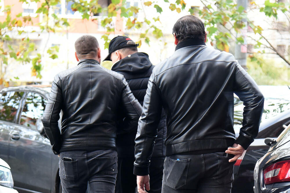 Službenici SPO juče uhapsili Žižića, Foto: Luka Zekovic