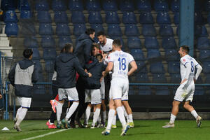 Šok za Budućnost - Bokelj šemom iz auta srušio šampiona