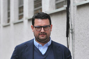 Još vijećaju idu li milioni Šariću