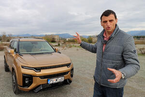 Za volanom: KGM Aktion na testu