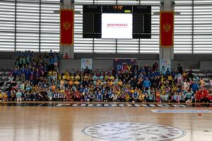 Djevojčice uživale na Festivalu fudbala u Podgorici