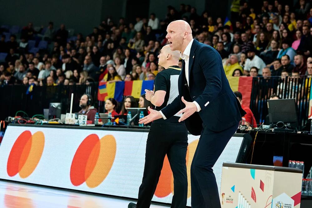 Žakelj na večerašnoj utakmici, Foto: FIBA