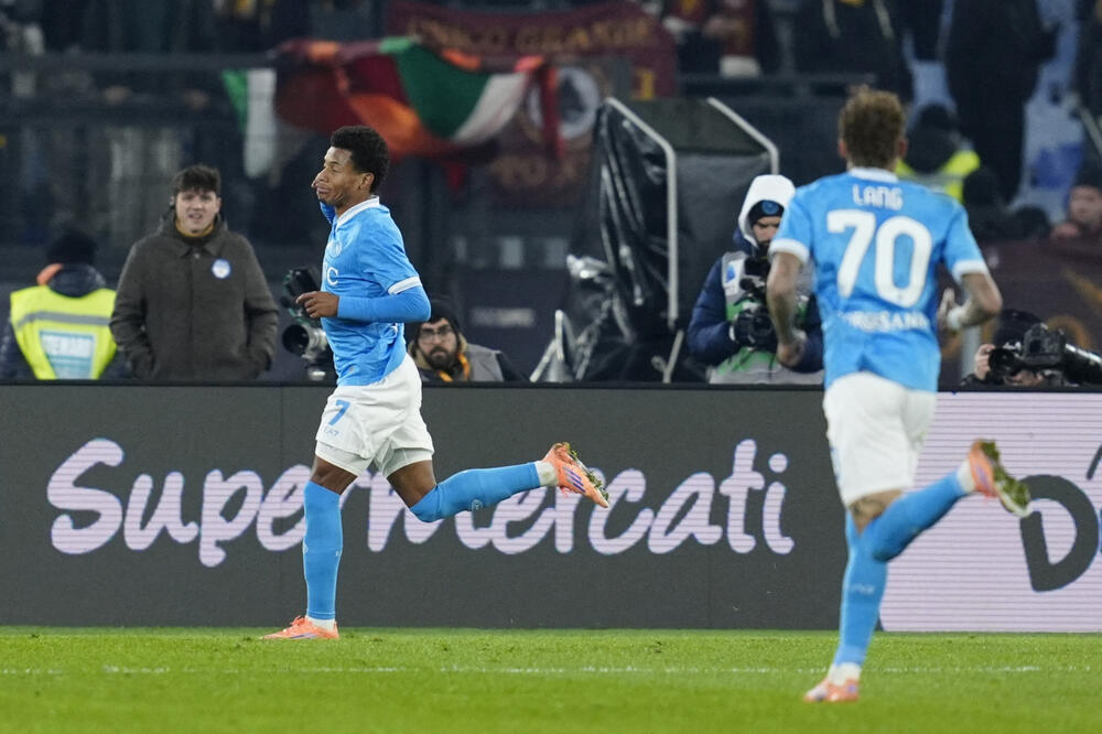 Neres proslavlja gol, Foto: Reuters