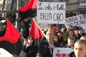 Uhapšeno pet osoba zbog napada na učesnike antifašističkog skupa u...