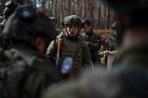 Braća po oružju, bolu i noćnim morama