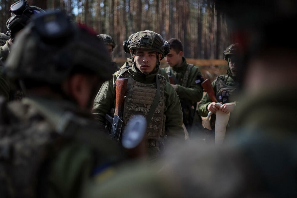 Broškov tokom vježbe u regionu Kijeva 4. aprila, Foto: Rojters