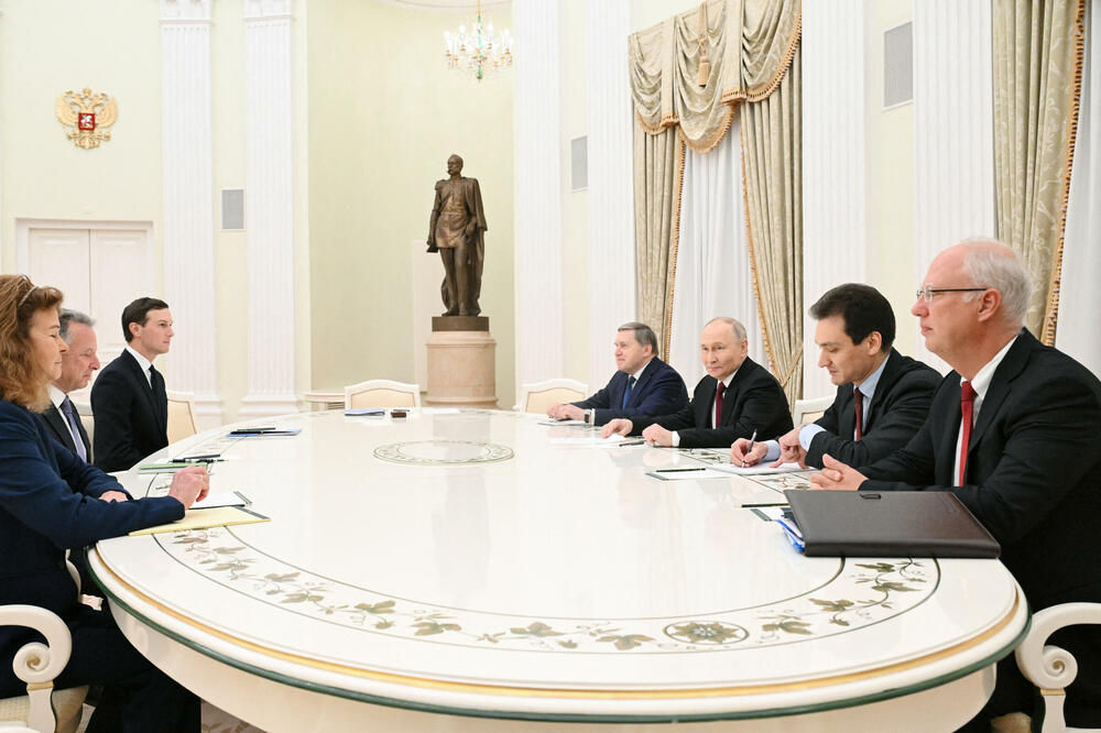 Putin sa Kušnerom i Vitkofom u Kremlju, Foto: REUTERS