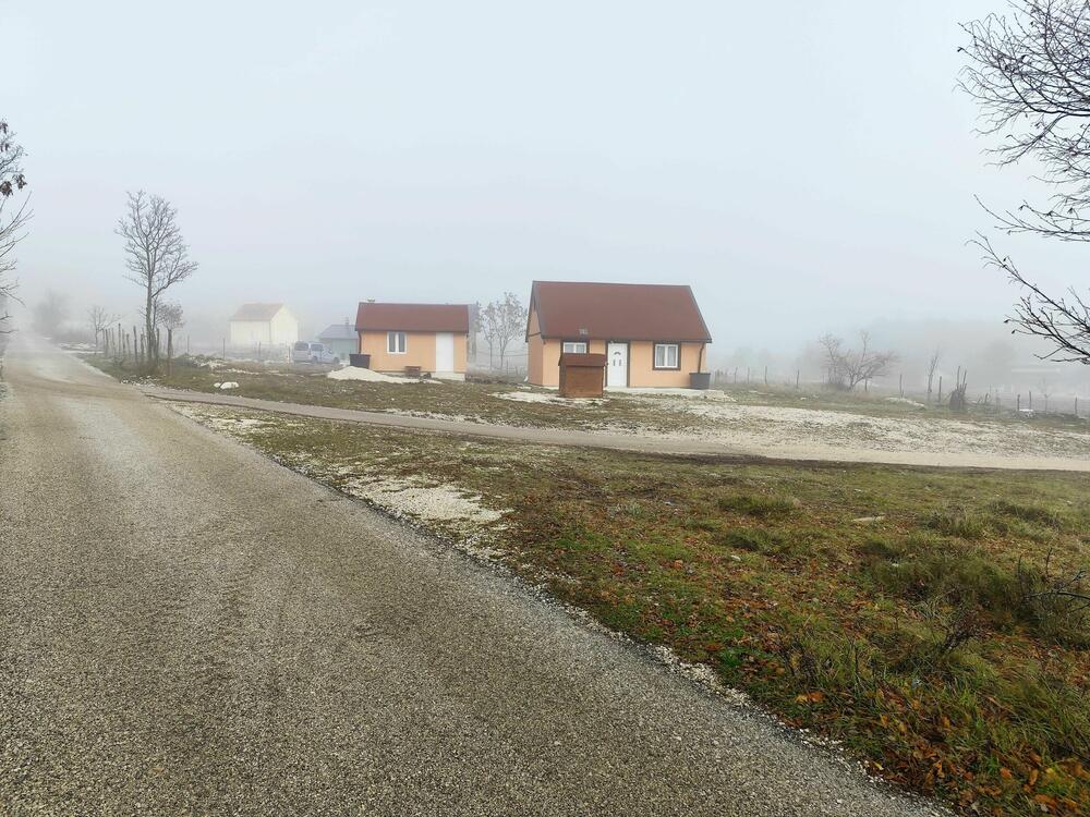 Dio nelegalnih objekata