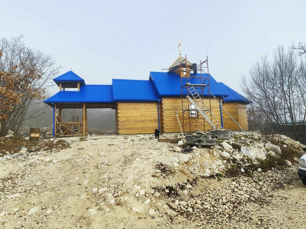 Crkva Svetog Serafima Savroskog