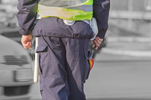 Ulcinj: Bježao policiji neregistrovanim vozilom i odbio test na...