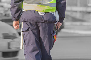 Ulcinj: Bježao policiji neregistrovanim vozilom i odbio test na...