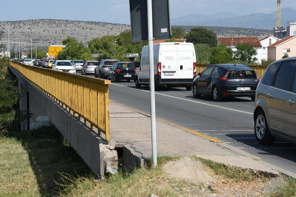 Most koji se rekonstruiše: Ulica Vojislavljevića, Foto: Luka Zekovic