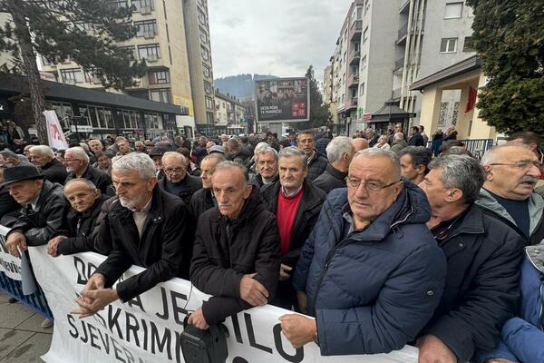Protest penzionera u Bijelom Polju; Milatović: Tu sam za razgovor,...