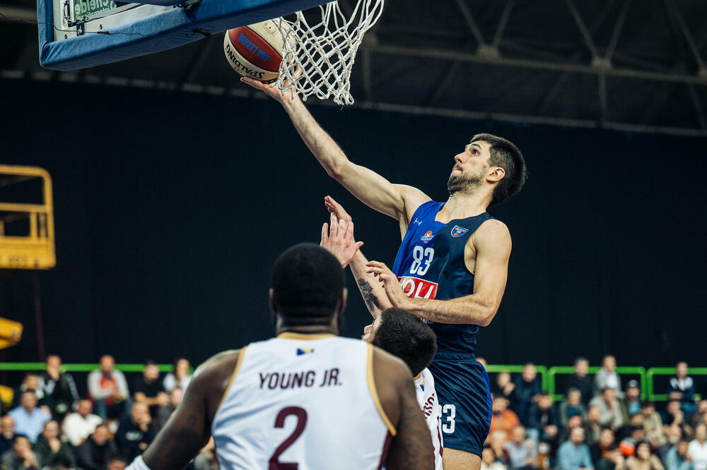 Spremni za tešku bitku u Burgu: Aksel Butej, Foto: KK Bosna/Ednan Tulalić