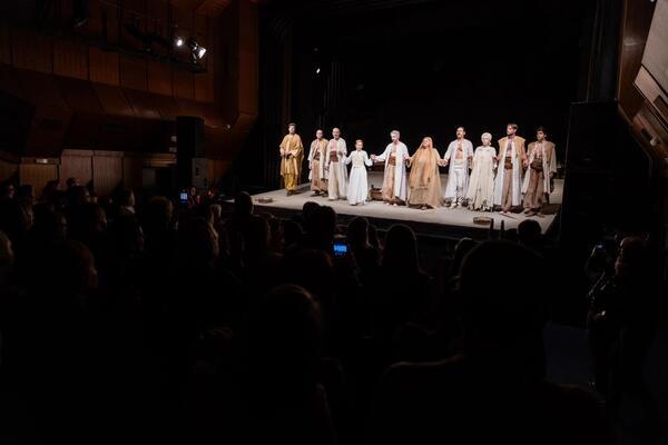 Puna boli, "Hasanaginica" živi