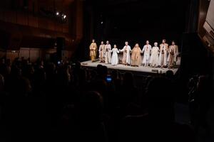 Puna boli, "Hasanaginica" živi