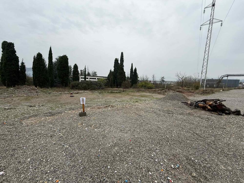 <p>“Loše je vrijeme, a moramo da se zaštitimo”, kazao je jedan od mještana Botuna</p>