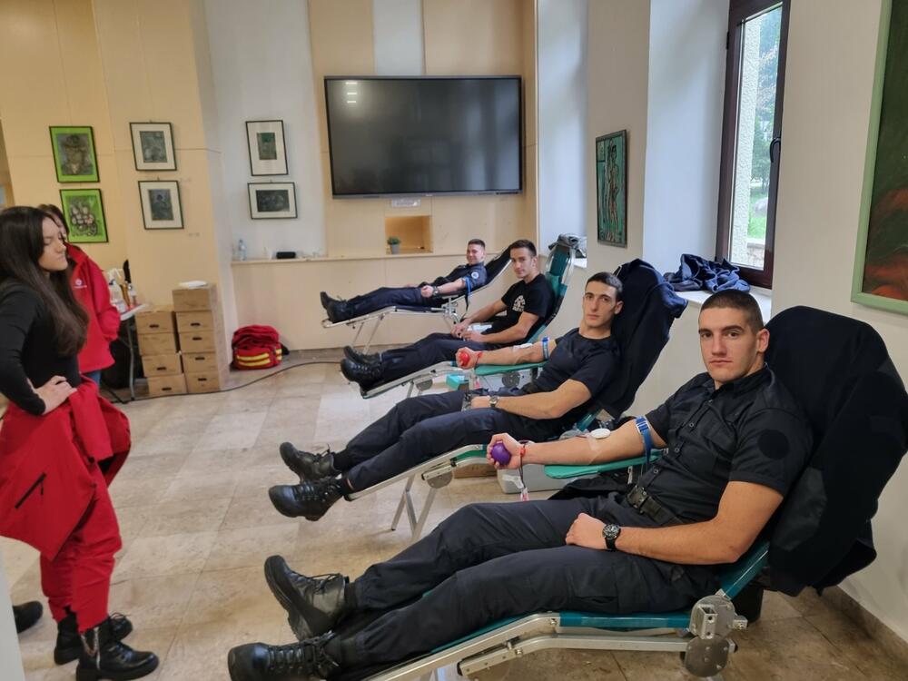 <p>"Ovaj humani čin pokazuje koliko naši budući policajci njeguju vrijednosti empatije, solidarnosti i brige za zajednicu", kazali su iz Policijske akademije</p>