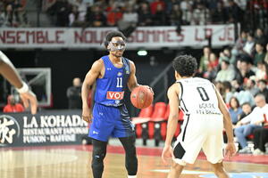 Budućnost previše griješila da bi parirala lideru