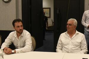 Milačićeva partija utapa se u Mandićevu?