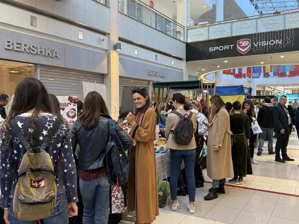 <p>Cilj je prikupljanje pomoći onima kojima je najpotrebnija, kazala je Zorica Mušković Pavićević ispred Međunarodnog kluba žena</p>