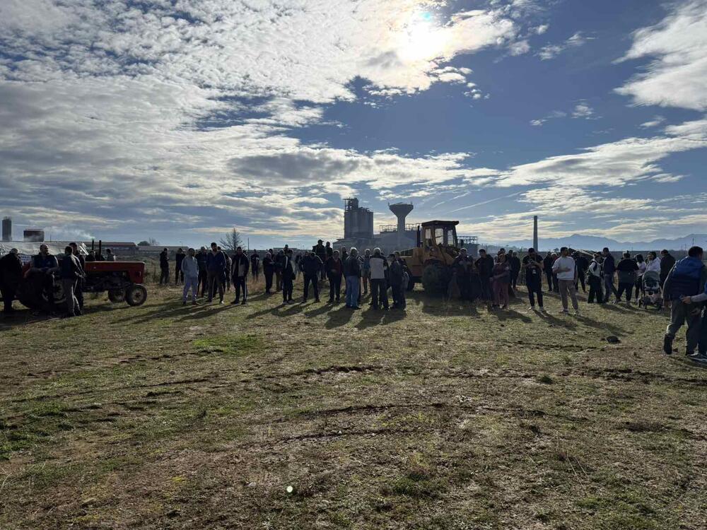 <p>"Dobili smo ponude od dvije kompanije", rekao je predsjednik Opštine Zeta</p>