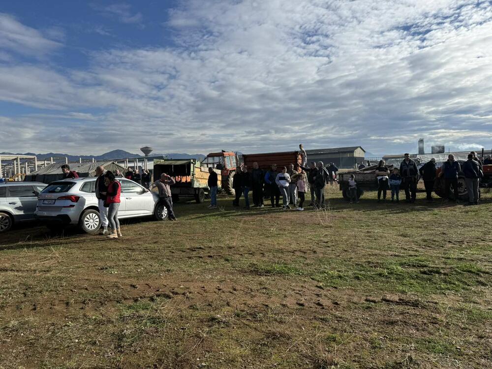 <p>"Dobili smo ponude od dvije kompanije", rekao je predsjednik Opštine Zeta</p>