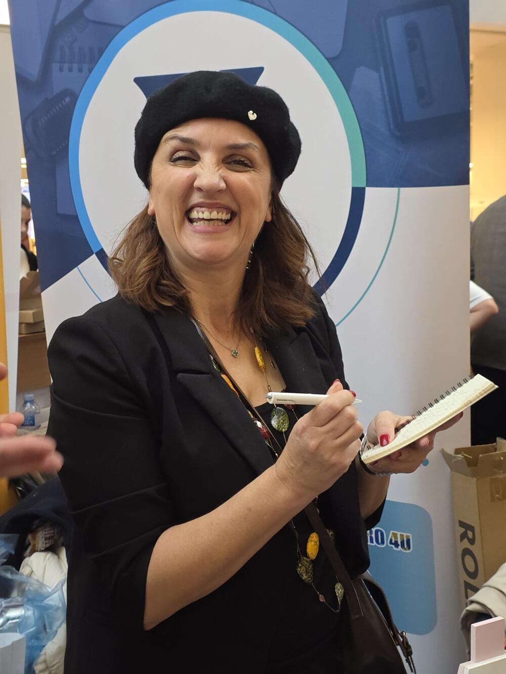 <p>Cilj je prikupljanje pomoći onima kojima je najpotrebnija, kazala je Zorica Mušković Pavićević ispred Međunarodnog kluba žena</p>