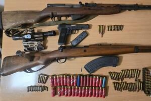 Pretresi u Plužinama, oduzete puške, pištolj i municija