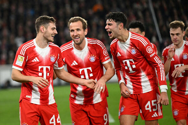 Bajern ubjedljiv protiv Štutgarta, Augzburg bolji od Leverkuzena