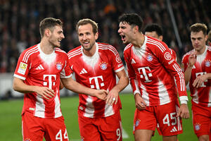 Bajern ubjedljiv protiv Štutgarta, Augzburg bolji od Leverkuzena