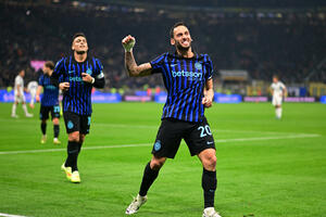Interova goleada za prvo mjesto, Atalanta i Krstović „stradali“ u...