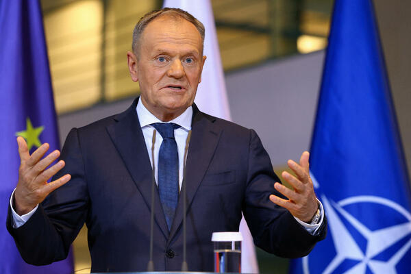 Tusk: Evropljani su i dalje najbliži saveznici SAD, a ne problem,...