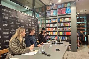 „Psihijatri, psiholozi i drugi bolesnici”: Komična kritika...