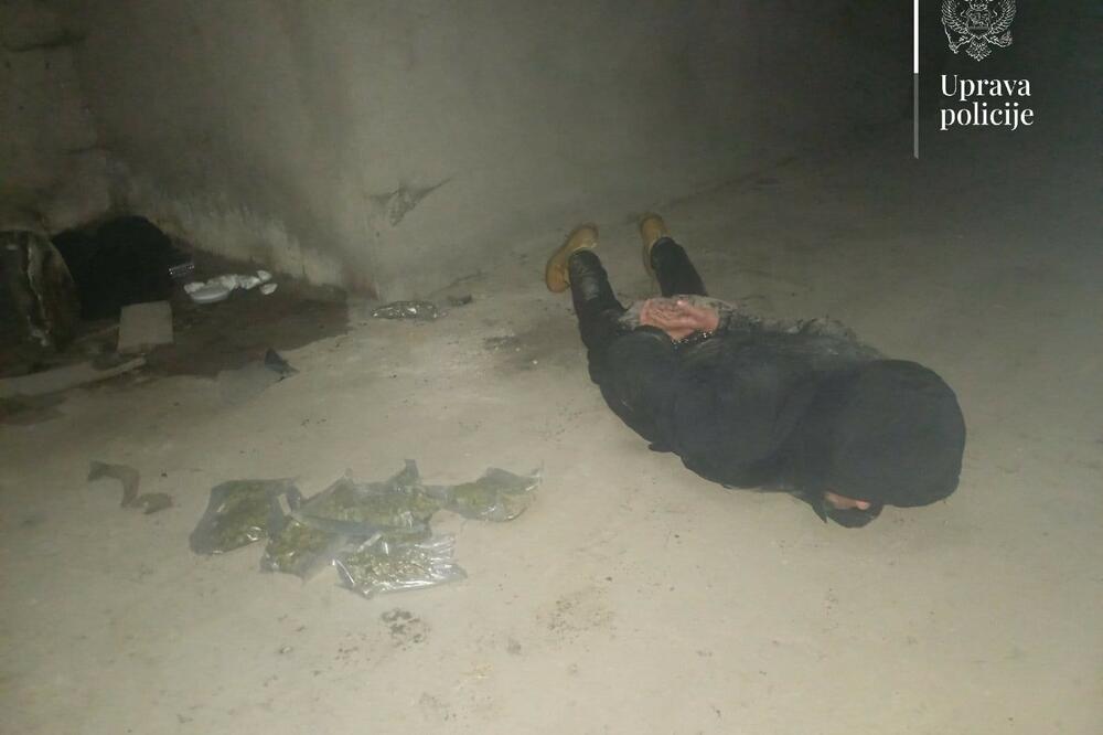 Hapšenje osumnjičenog, Foto: Uprava policije