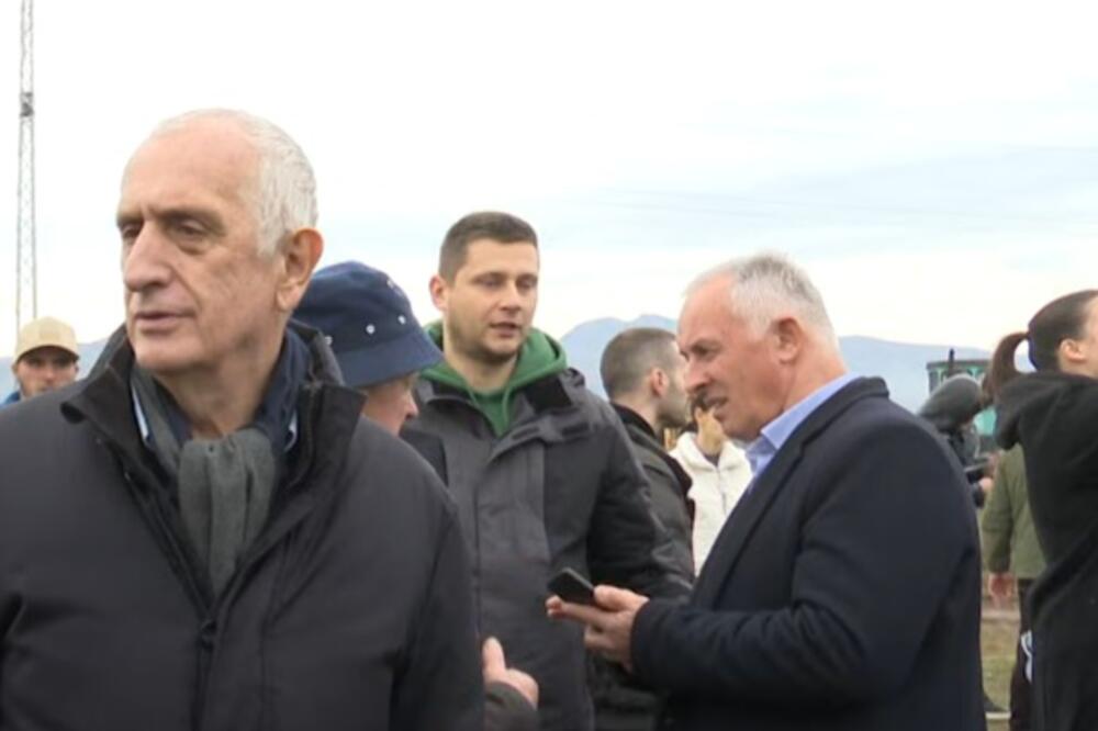 Prima platu od 1.583 eura: Predrag Bulatović, Foto: Screenshot/TV Vijesti