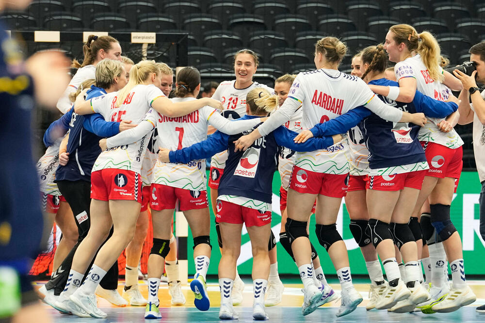 Foto: Beta/AP Photo/Martin Meissner