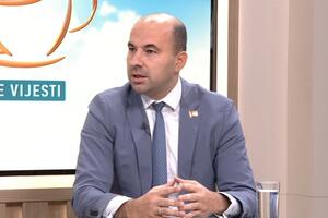 Rađenović: Ako se potpiše ugovor o gradnji kondo hotela u...