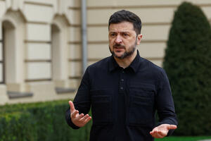 Ukrajinski pregovarač saopštio da će Zelenski danas dobiti sva...
