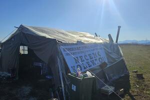 Komunalna inspekcija naložila da se šatori u Botunu uklone u roku...