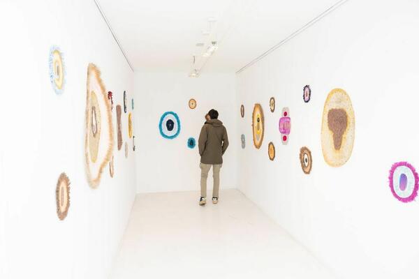 Vanserijski Salon: Potvrđivanje, poništavanje i nadilaženje