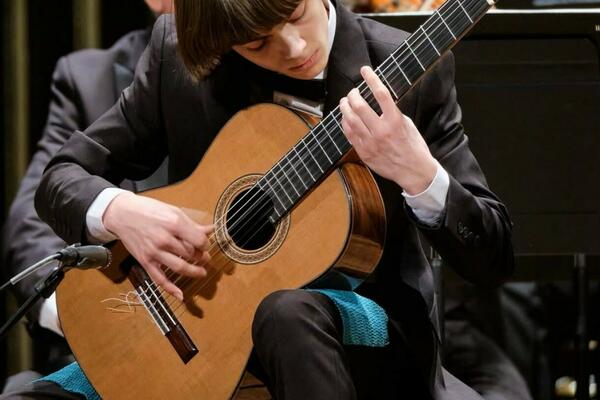 Solistički koncert Petra Nikolića