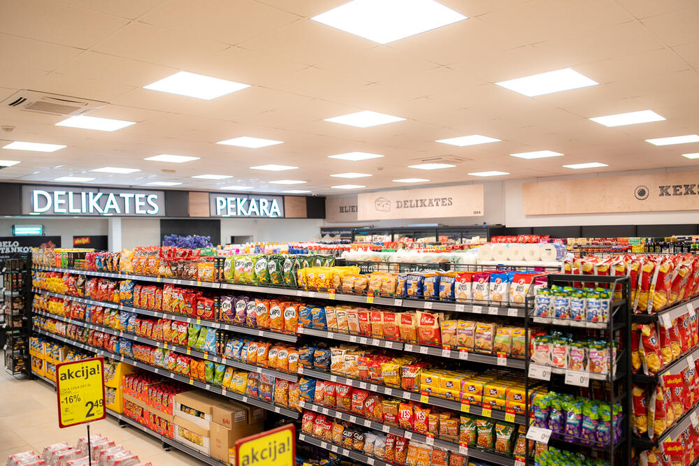 <p><strong>U srcu Danilovgrada, u Ulici Baja Sekulića, otvorena je nova IDEA prodavnica.</strong> Moderan objekat od 347 m², osmišljen je da kupovina bude brza, jednostavna i pregledna. Uredan raspored sektora, savremen ambijent i asortiman biran po mjeri kupaca, bez dileme donose novi ritam svakodnevne kupovine.</p>