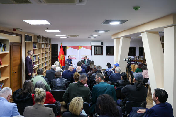 Milatović: Crnoj Gori ne trebaju političari zatvoreni u...