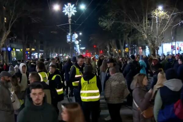 Hukuk Fakültesi öğrencileri Belgrad'da protesto yürüyüşüyle ​​anıldı