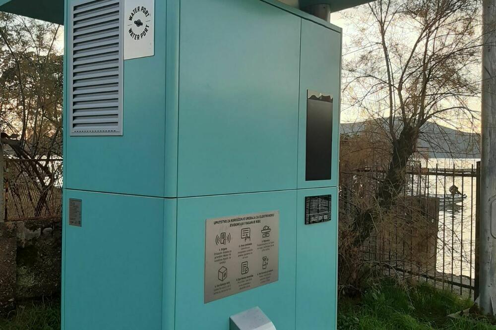 Stanica u Kalimanju, Foto: Siniša Luković