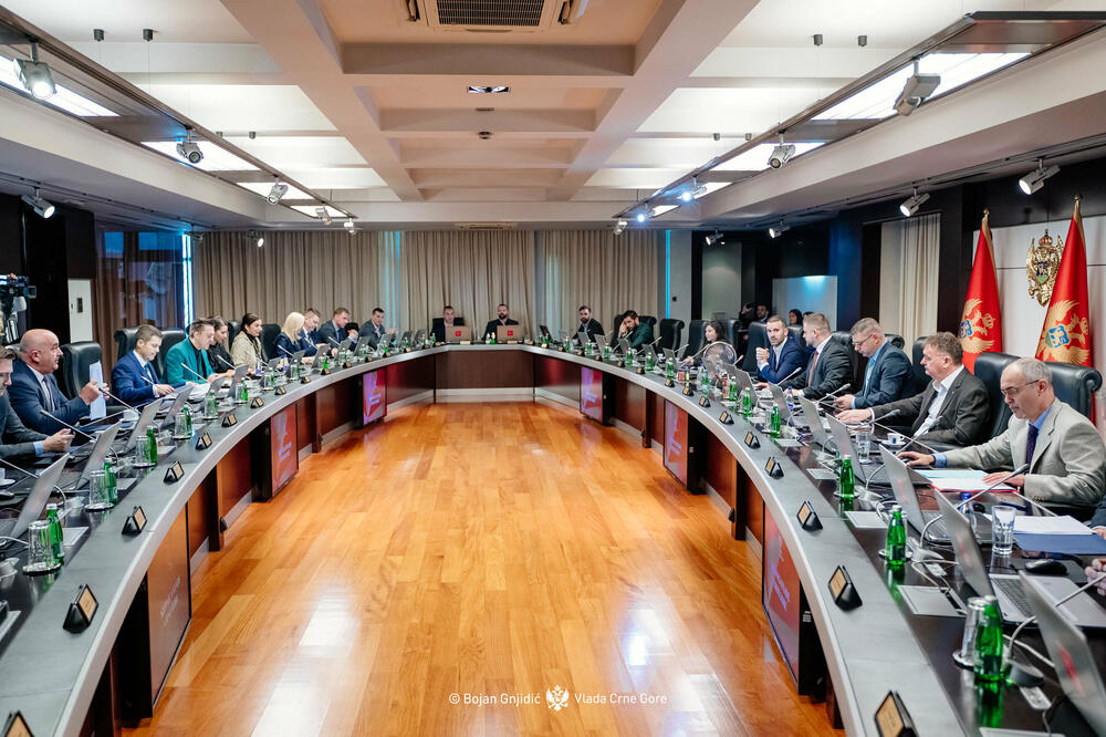 Sa sjednice, Foto: Bojan Gnjidić/Vlada Crne Gore