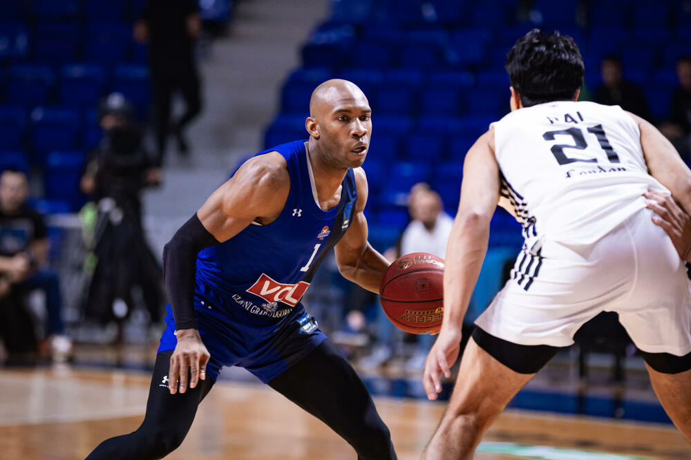 Rašid Sulajmon na večerašnjem meču, Foto: KK Budućnost Voli/Filip Roganović