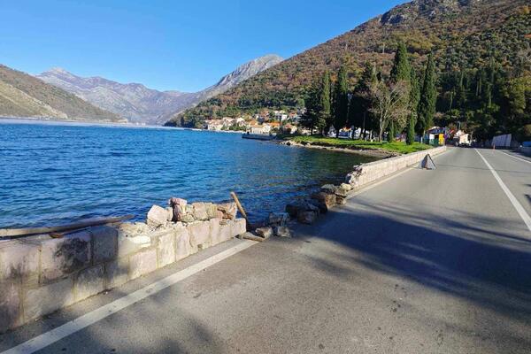 JP Morsko dobro počelo sanaciju parapetnih zidova u Lepetanima